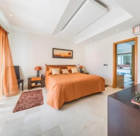 Vale Do Garrao Sleeps 10 Pool Air Con Wifi *